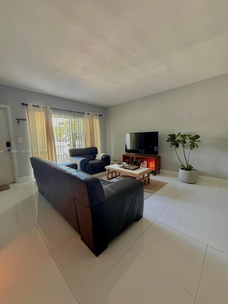 9260 Bay Harbor Ter, Unit 23, Bay Harbor Islands, FL 33154 Photo