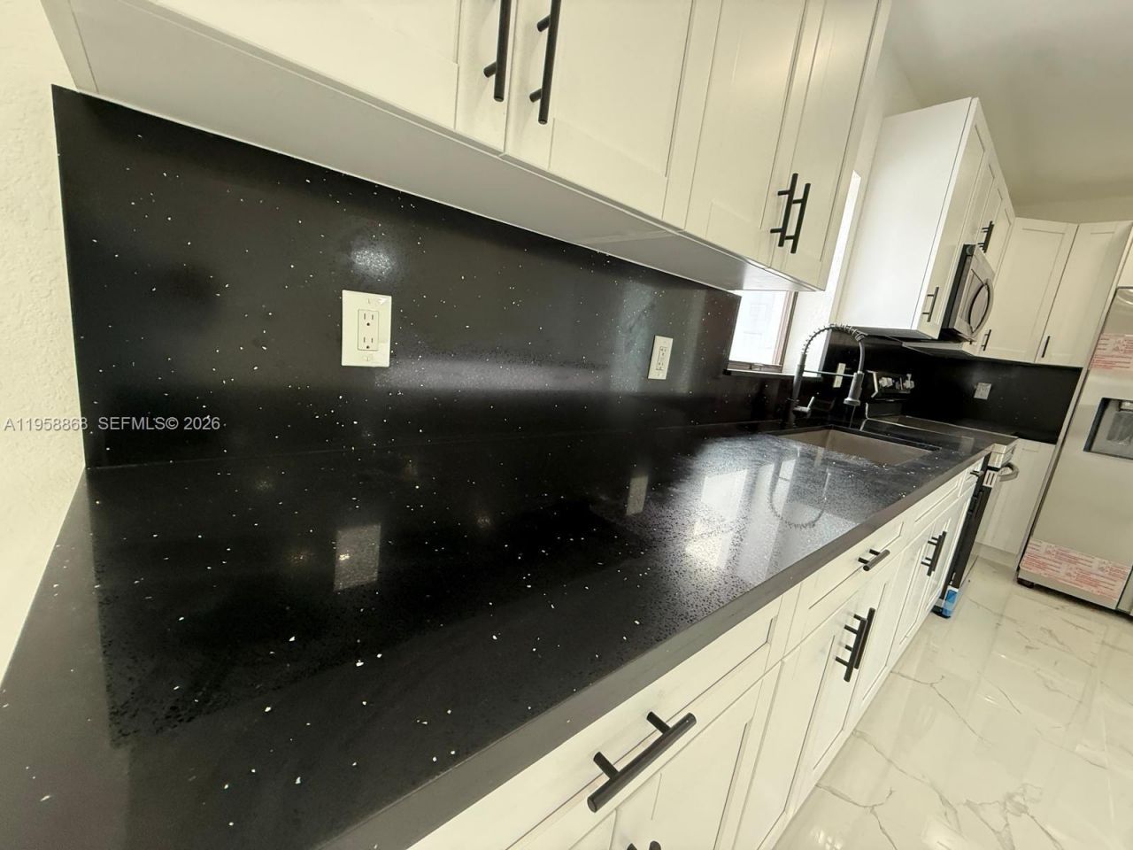 2860 NW 164th Ter, Miami Gardens, FL 33054 Photo