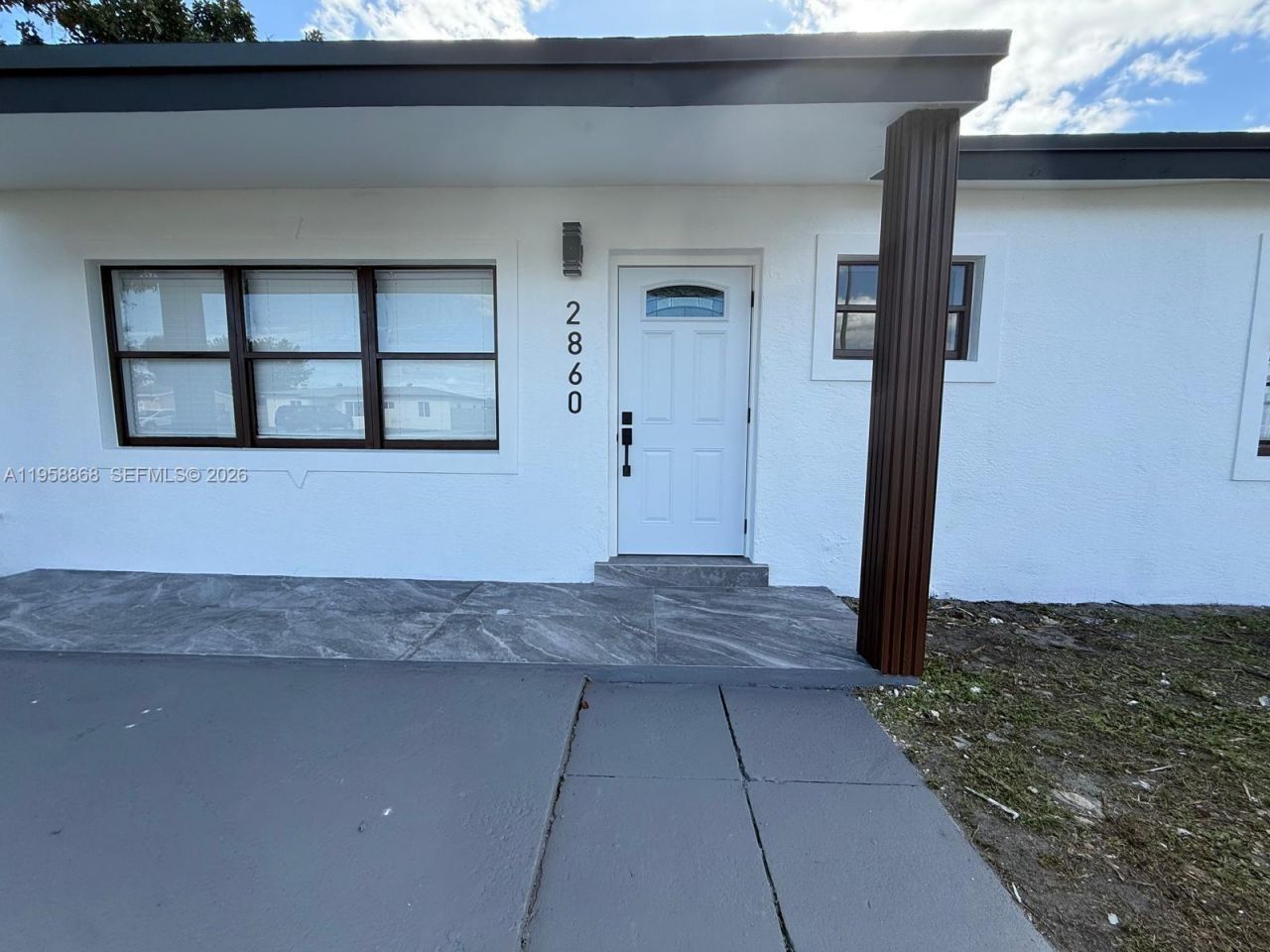 2860 NW 164th Ter, Miami Gardens, FL 33054 Photo