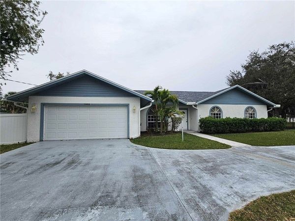 1952 Import Drive, Unit 300, Port St Lucie, FL 34953