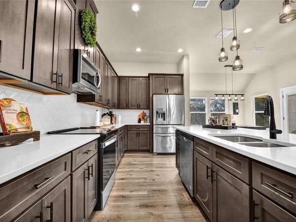 2044 Redemption Drive, Weatherford, TX 76088