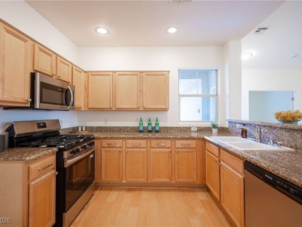 904 Duckhorn Court, Unit 204, Las Vegas, NV 89144