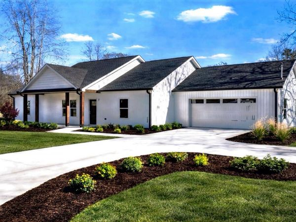 254 Flintville Rd , Flintville, TN 37335