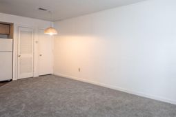 2494 Etiwan Avenue photo 4