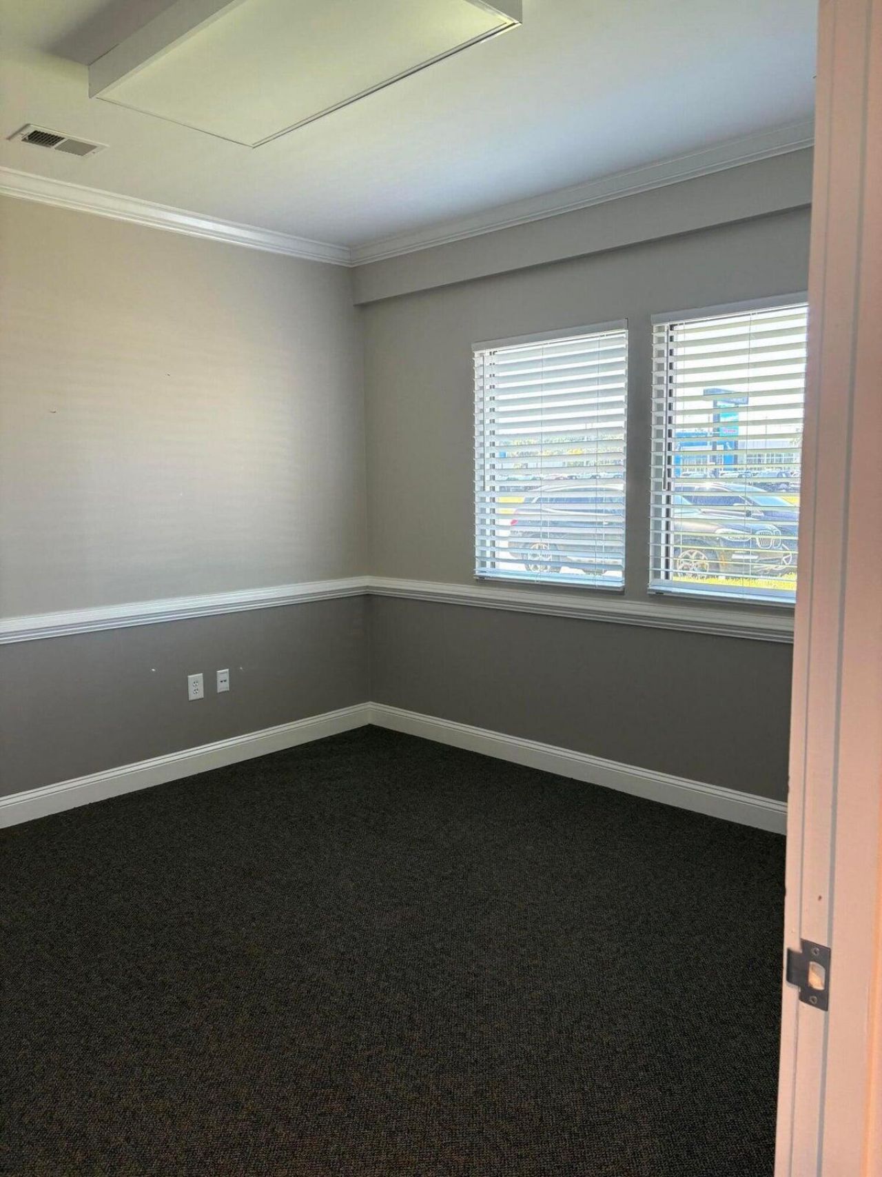 8316 Rivers Avenue Photo 11