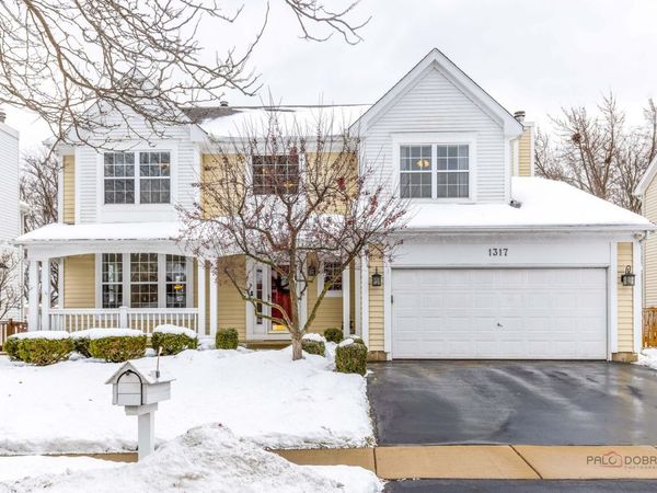 1317 Liverpool Lane, Mundelein, IL 60060