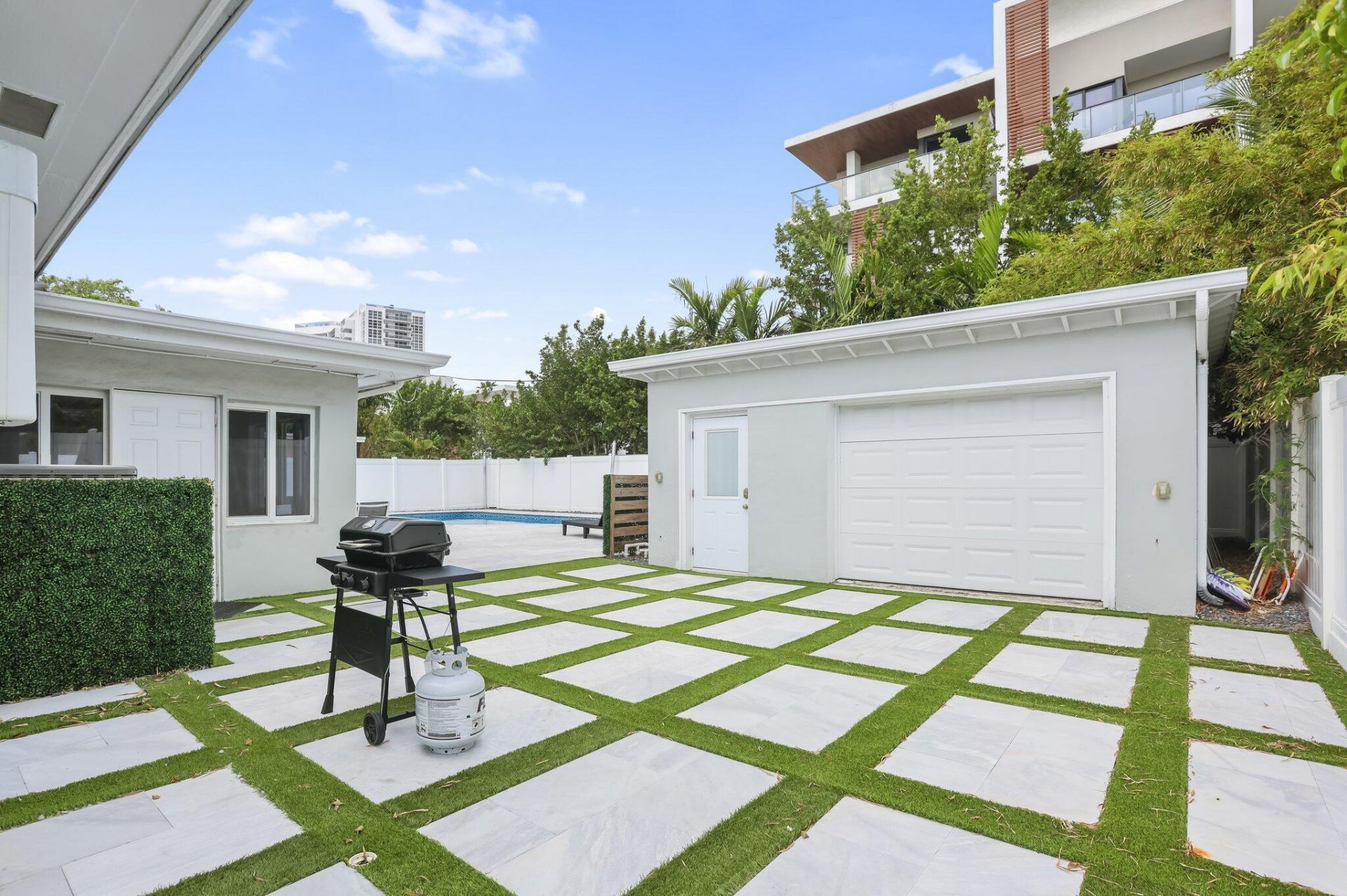 3025 Center Avenue, Fort Lauderdale, FL 33308 Photo