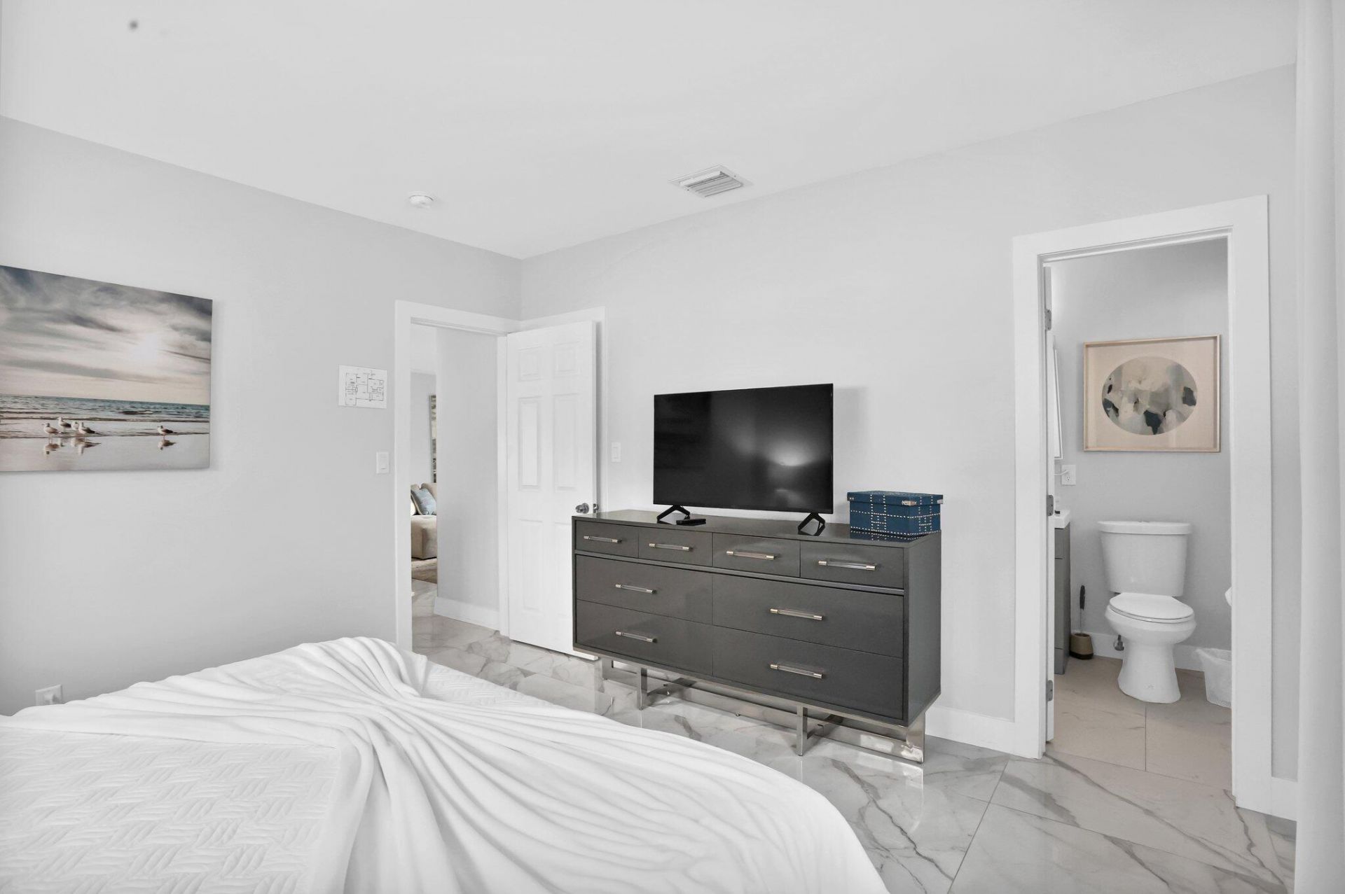 3025 Center Avenue, Fort Lauderdale, FL 33308 Photo