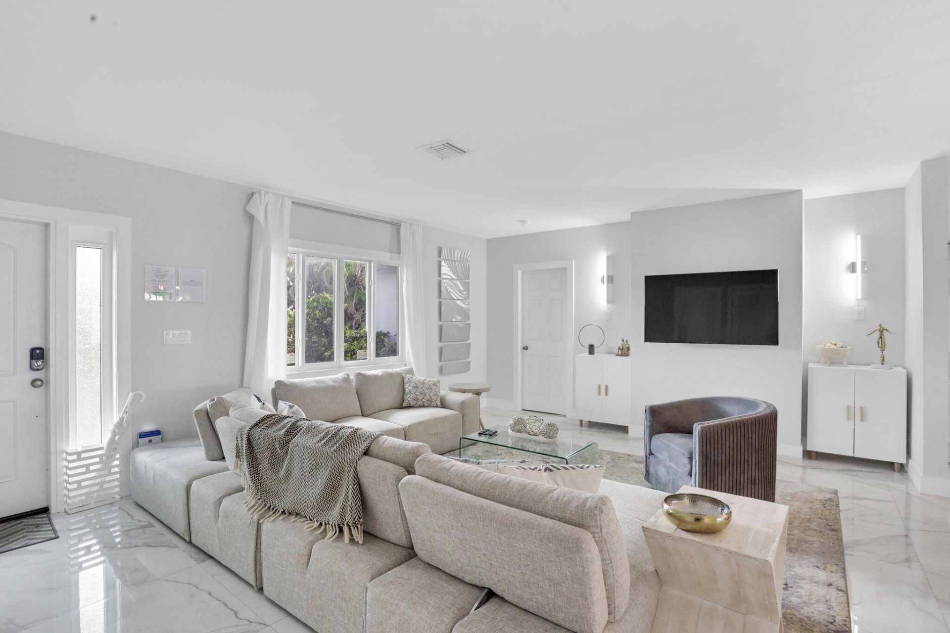 3025 Center Avenue, Fort Lauderdale, FL 33308 Photo