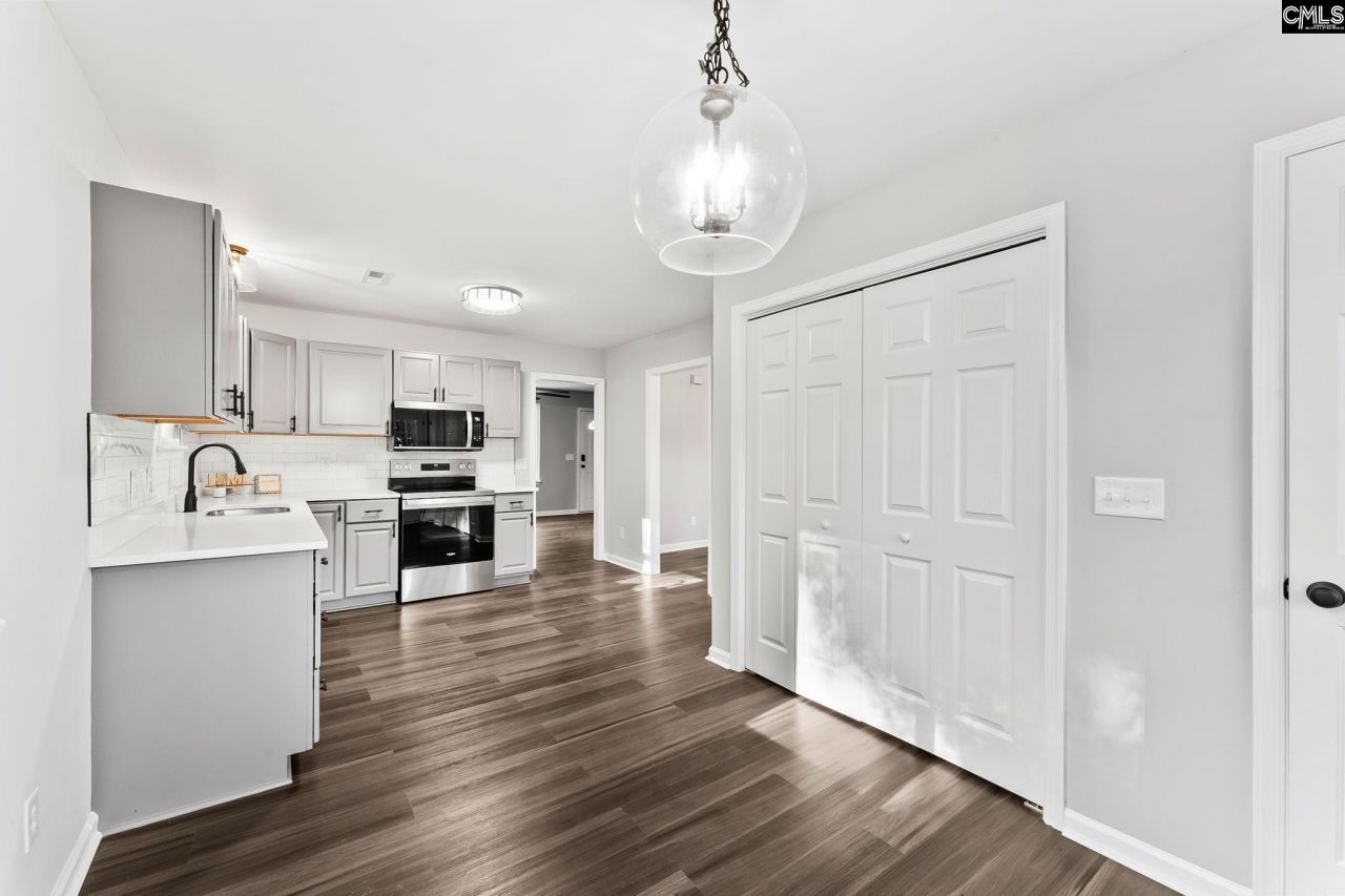 209 Beaver Creek Drive  Photo 10