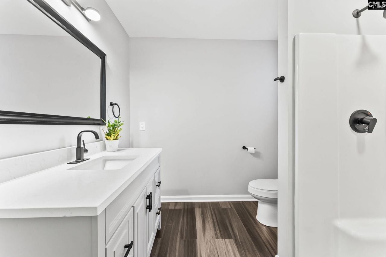 209 Beaver Creek Drive  Photo 17