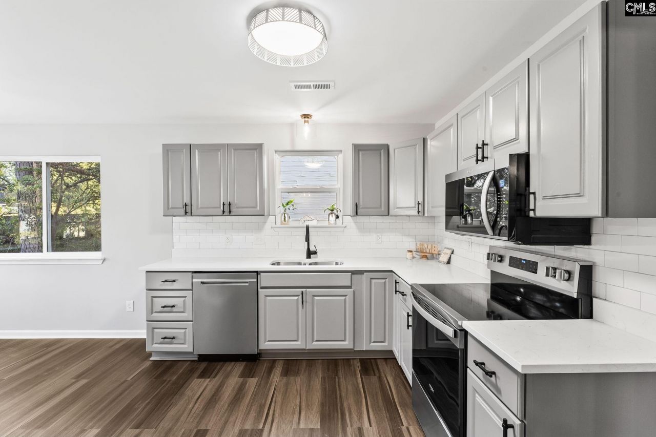 209 Beaver Creek Drive  Photo 8