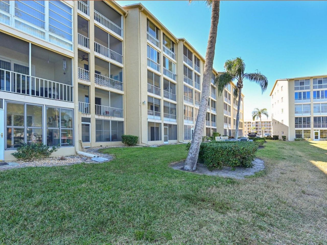 3563 Lake Bayshore Drive, Unit J206, Bradenton, FL 34205 Photo