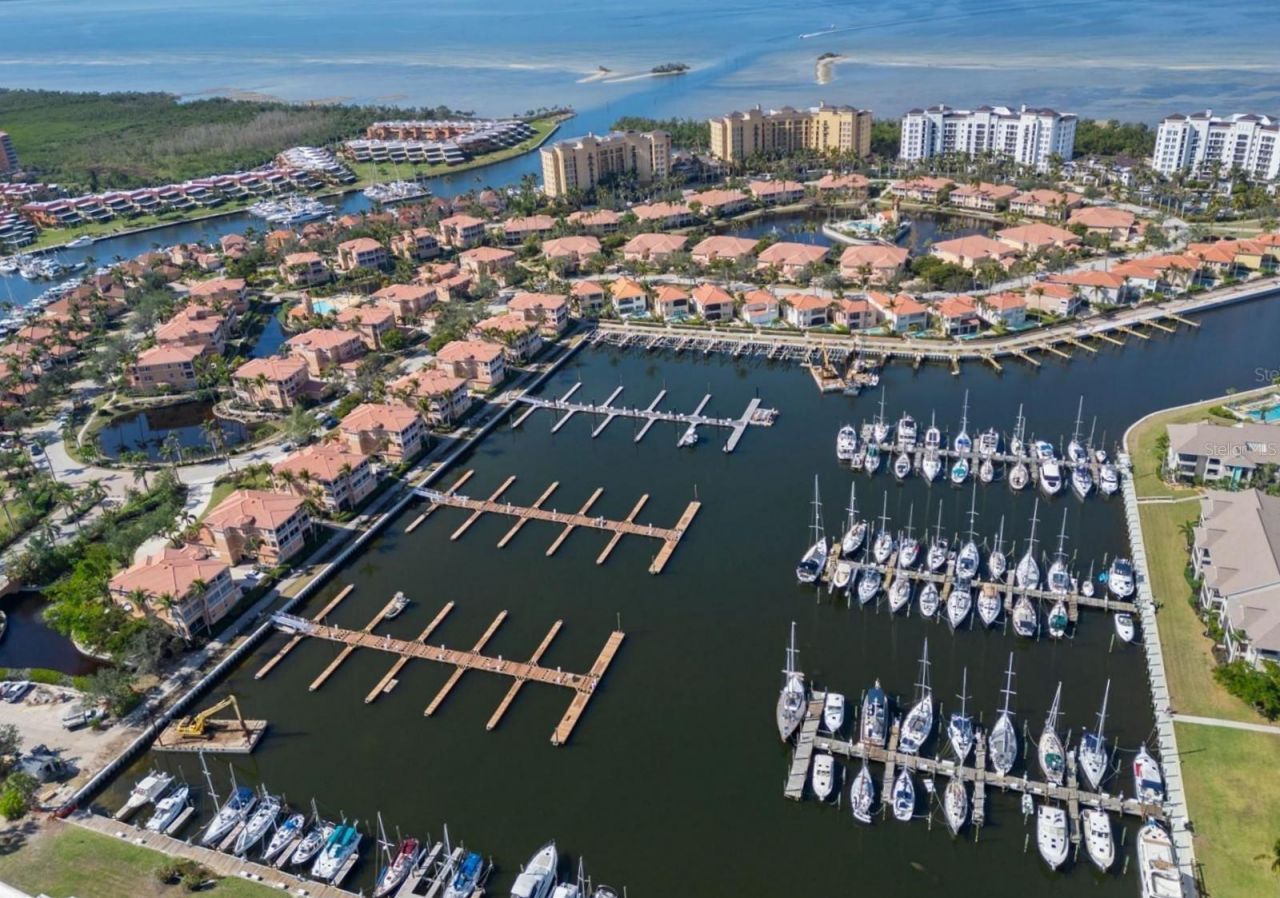 3333 Sunset Key Circle, Unit 407, Punta Gorda, FL 33955 Photo