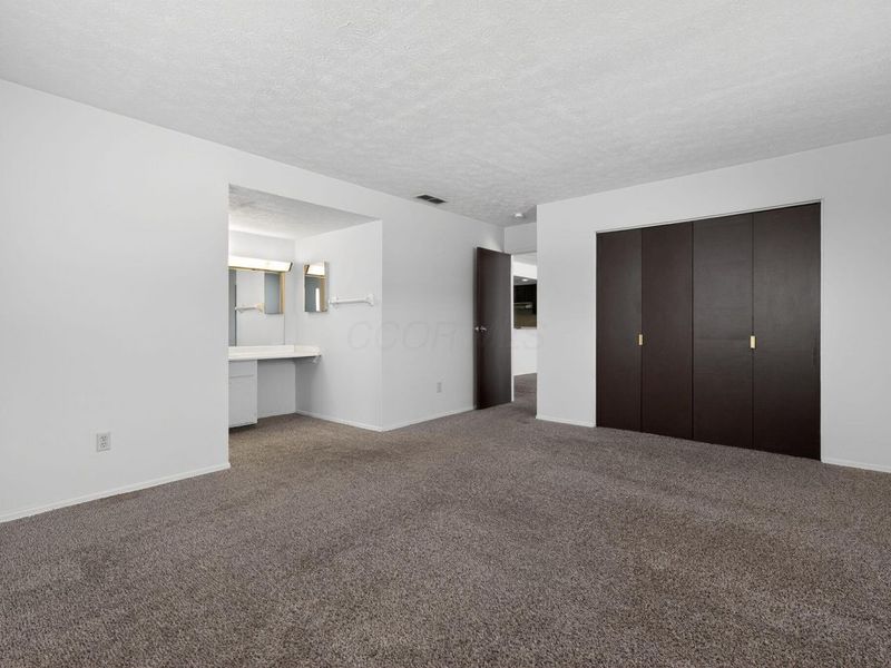 612 E Schrock Road, Westerville, OH 43081 Photo 21