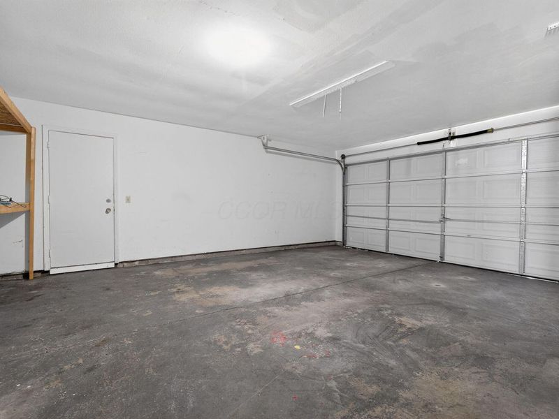 612 E Schrock Road, Westerville, OH 43081 Photo 9