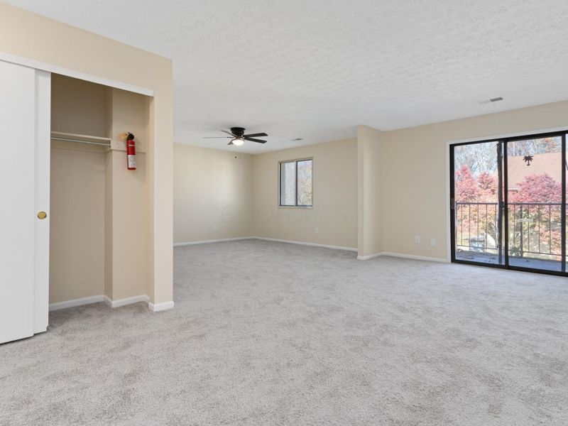 3941 Karl Road, Unit 326, Columbus, OH 43224 Photo 1