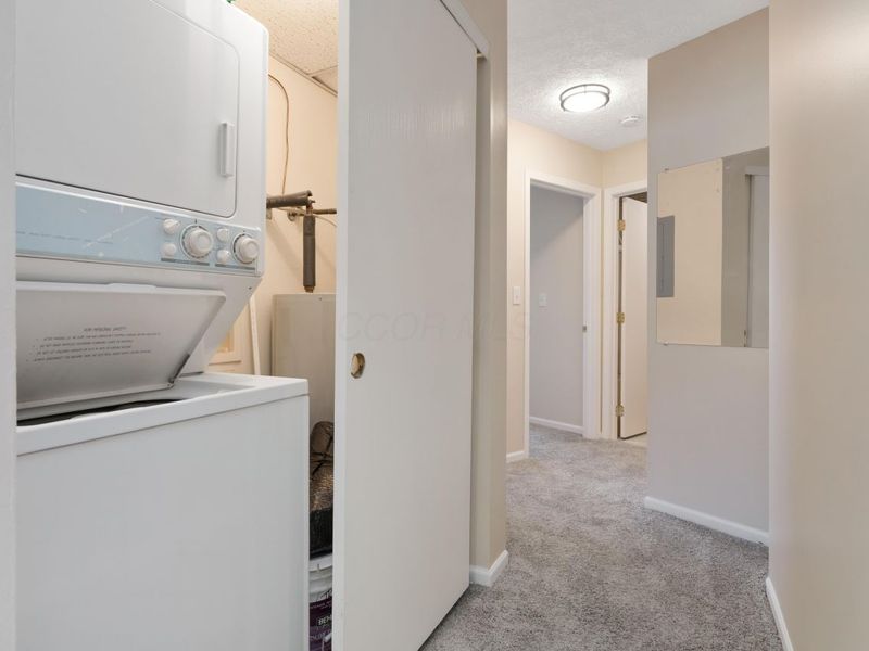 3941 Karl Road, Unit 326, Columbus, OH 43224 Photo 9