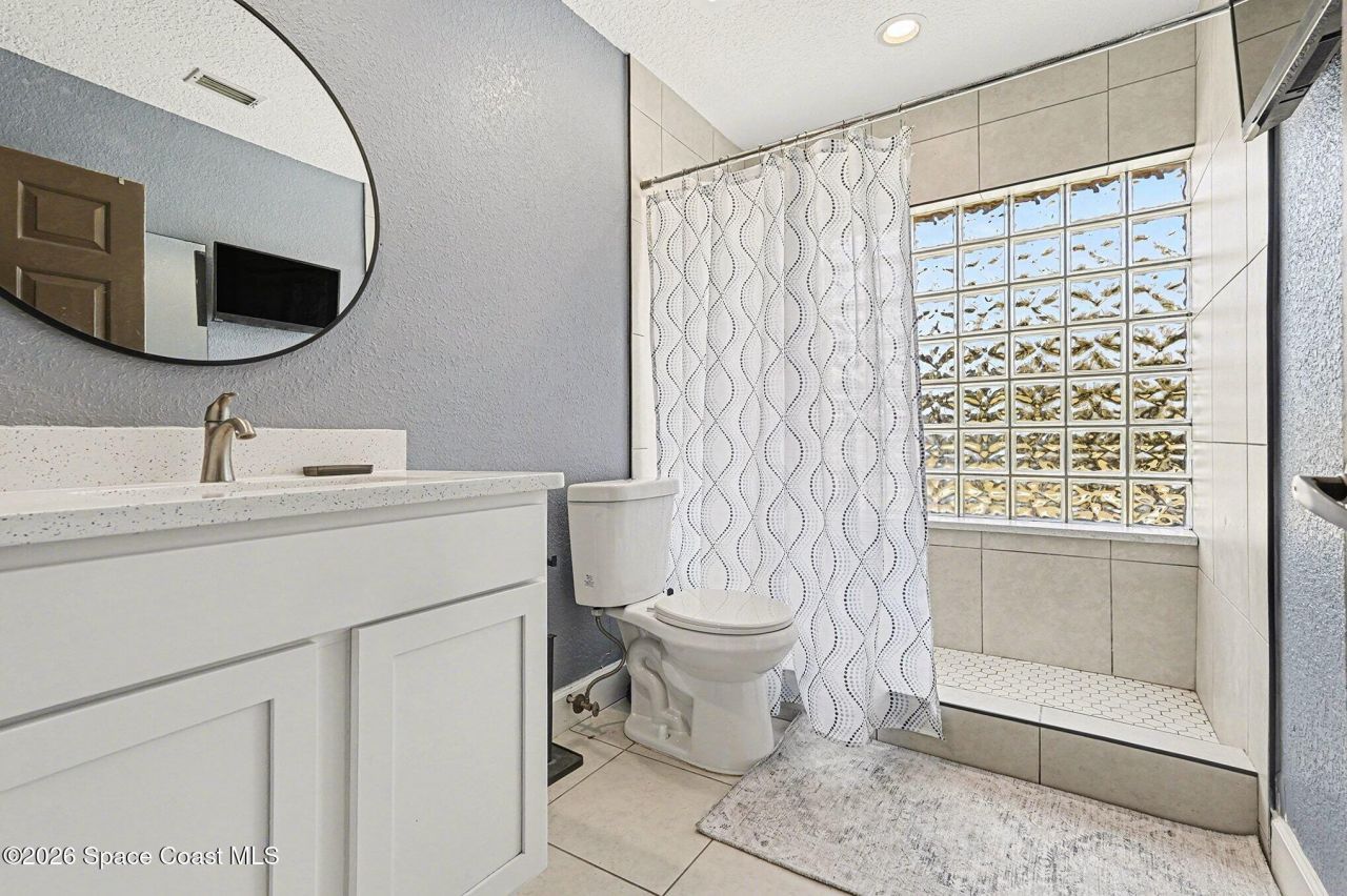 4950 Country Place, Grant, FL 32949 Photo