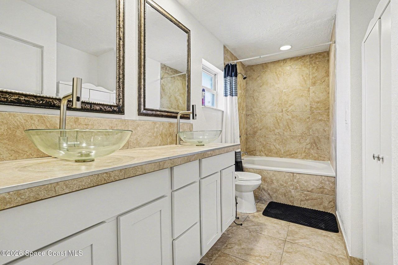 4950 Country Place, Grant, FL 32949 Photo