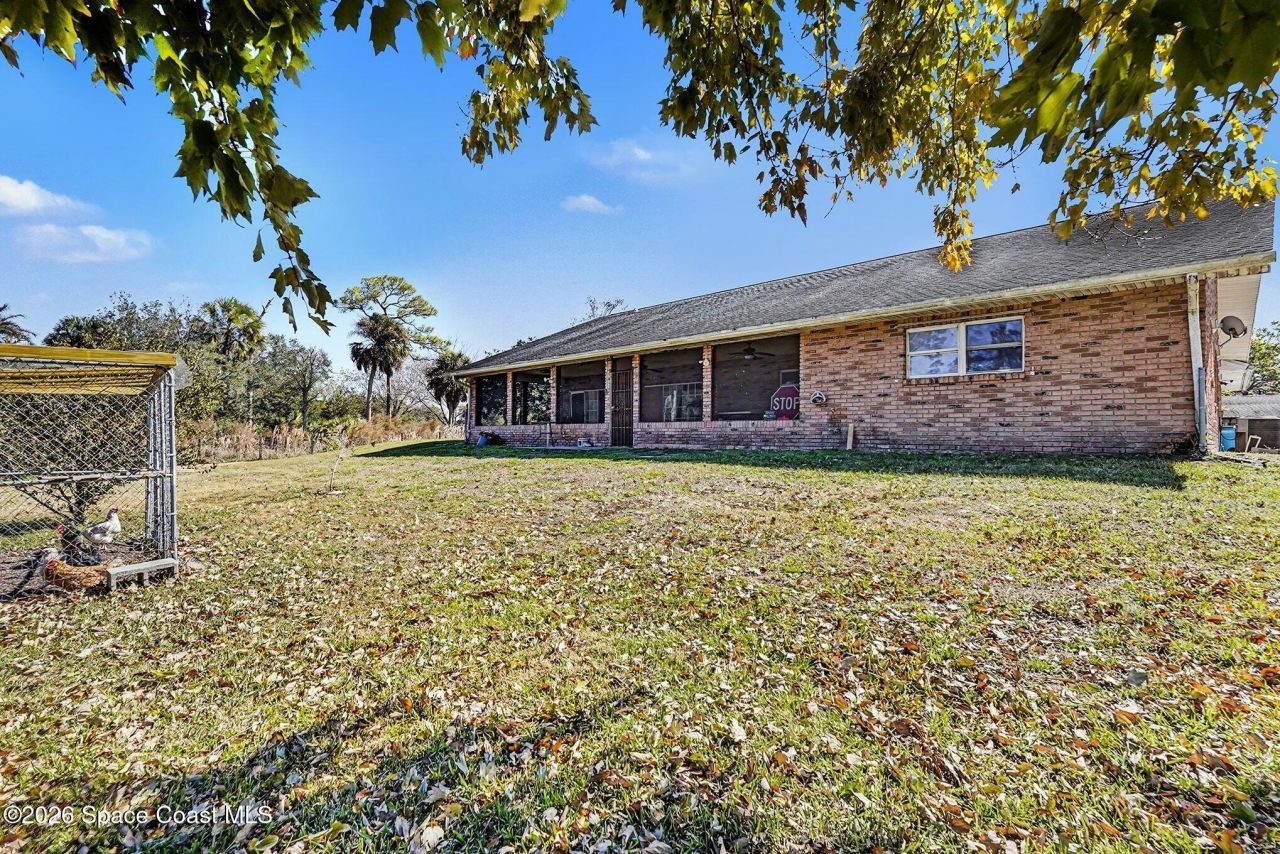 4950 Country Place, Grant, FL 32949 Photo