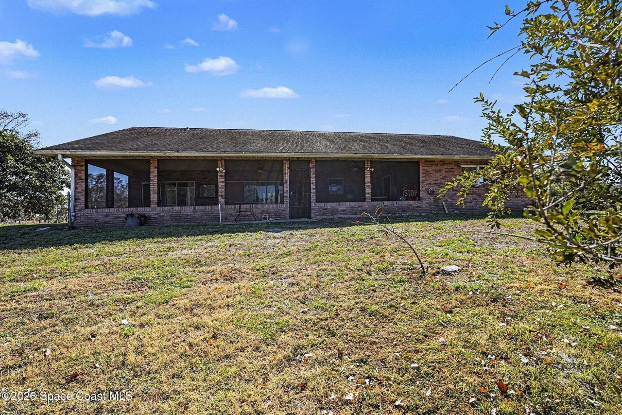 4950 Country Place, Grant, FL 32949 Photo