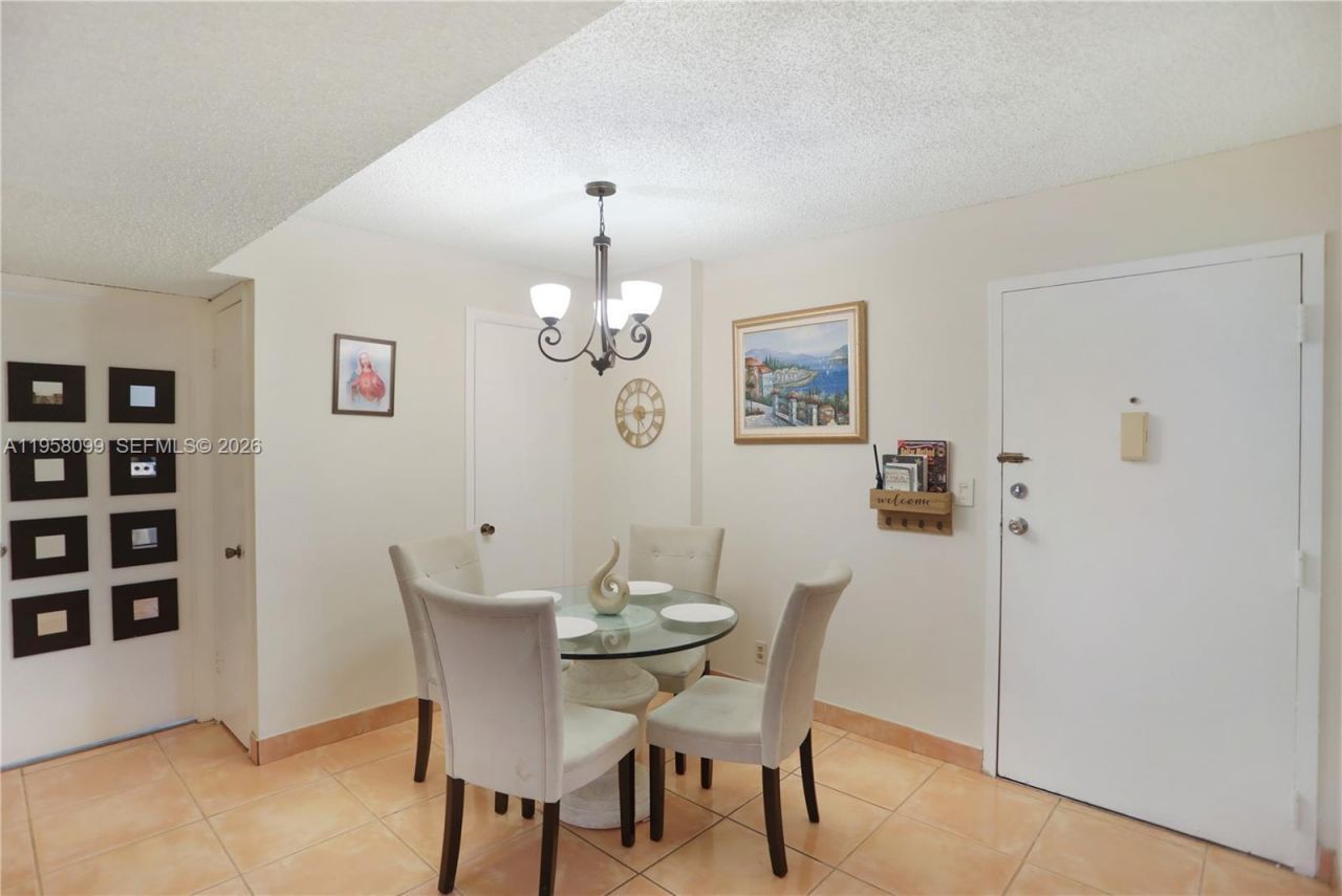 6600 Cypress Rd, Unit 105, Plantation, FL 33317 Photo