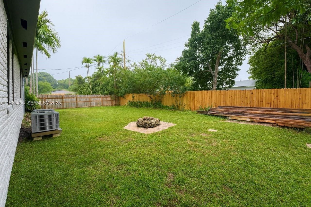 926 NW 59th St, Unit 2, Miami, FL 33127 Photo