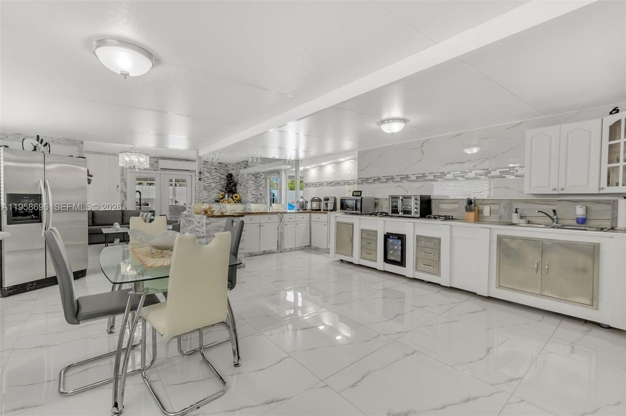 Please Call For Address, Miami, FL 33177 Photo