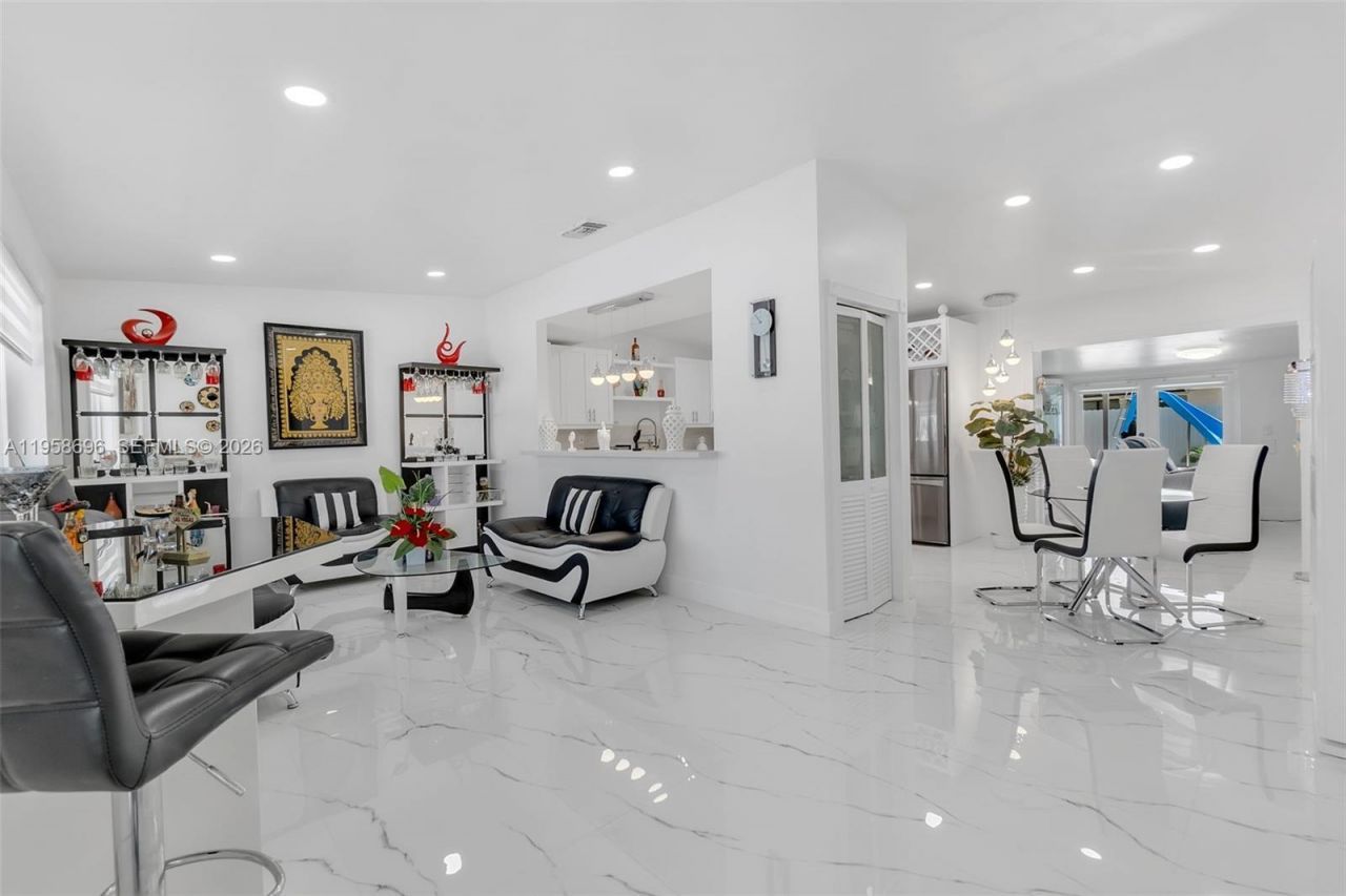 Please Call For Address, Miami, FL 33177 Photo