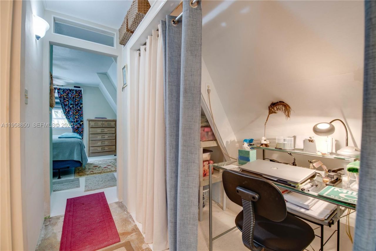 31033 Hibiscus Dr, Big Pine Key, FL 33043 Photo