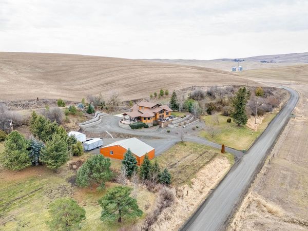 3802 Palouse Albion Rd, Pullman, WA 99163