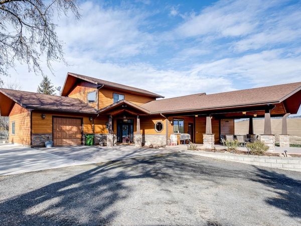 3802 Palouse Albion Rd, Pullman, WA 99163