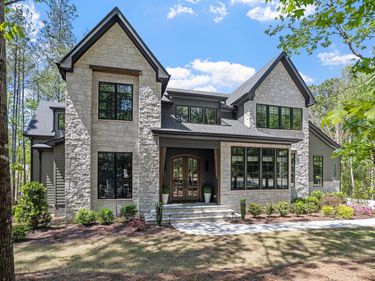 2200 Paddstowe Main Way, Wake Forest, NC 27587