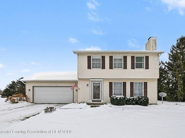 2780 E Saginaw Highway, Grand Ledge, MI 48837