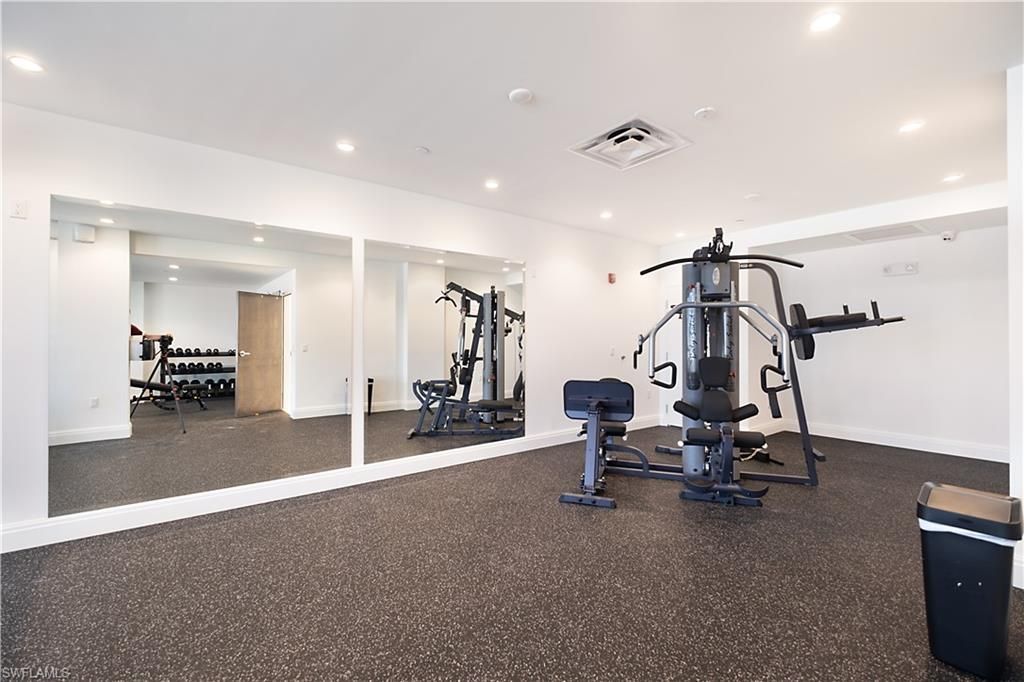 3443 Gulf Shore Blvd N, Unit 504, Naples, FL 34103 Photo