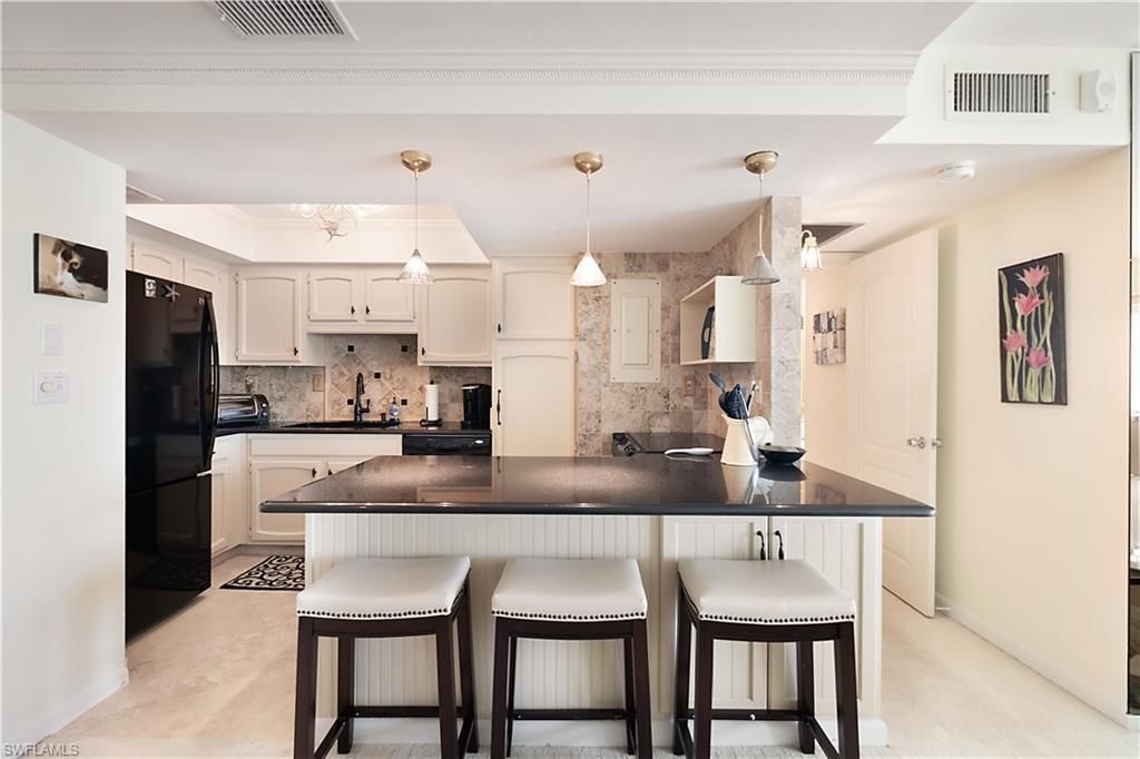 3443 Gulf Shore Blvd N, Unit 504, Naples, FL 34103 Photo