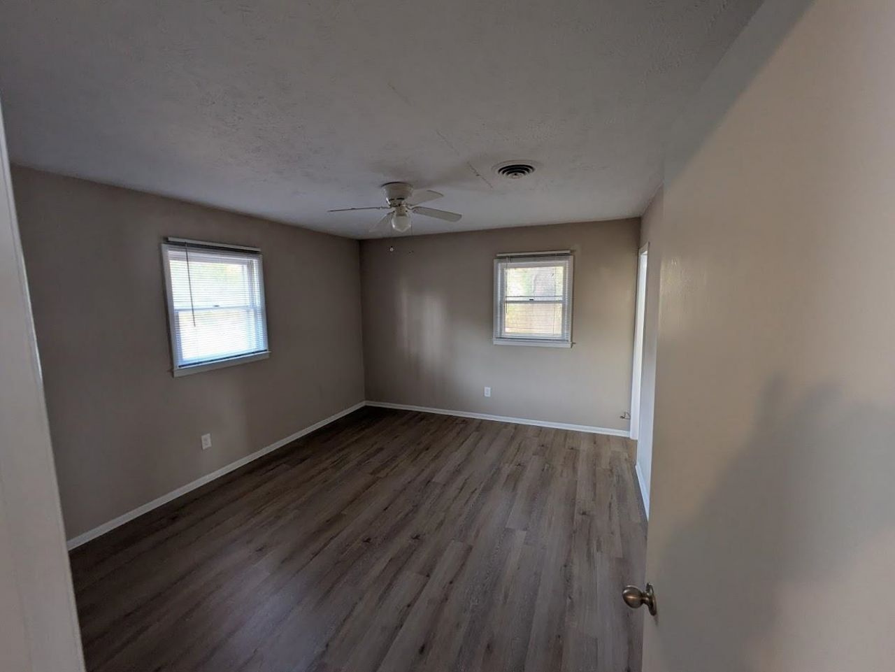 608 22nd Ave. N Photo 7