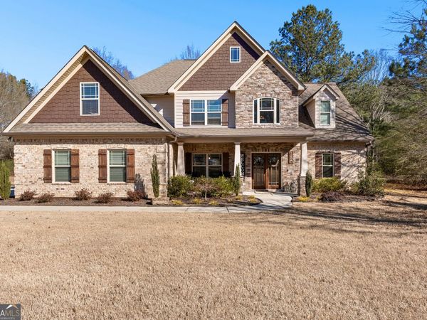 180 Chantilly Lane, Fayetteville, GA 30215