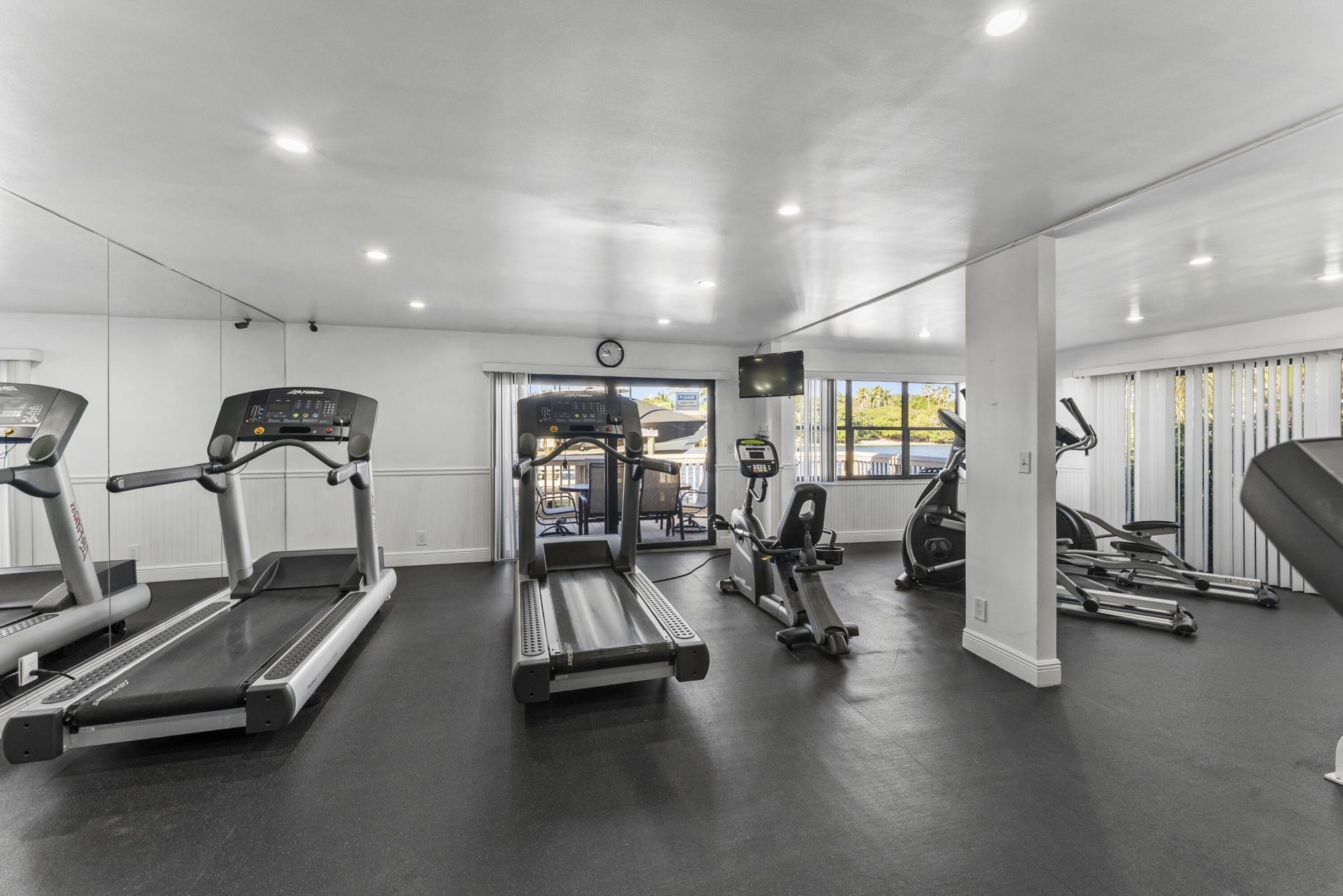 1167 Hillsboro Mile, Unit 709, Hillsboro Beach, FL 33062 Photo