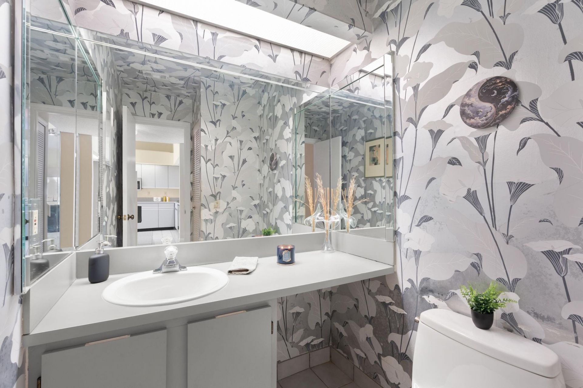 8371 Waterford Circle, Unit 8371, Tamarac, FL 33321 Photo