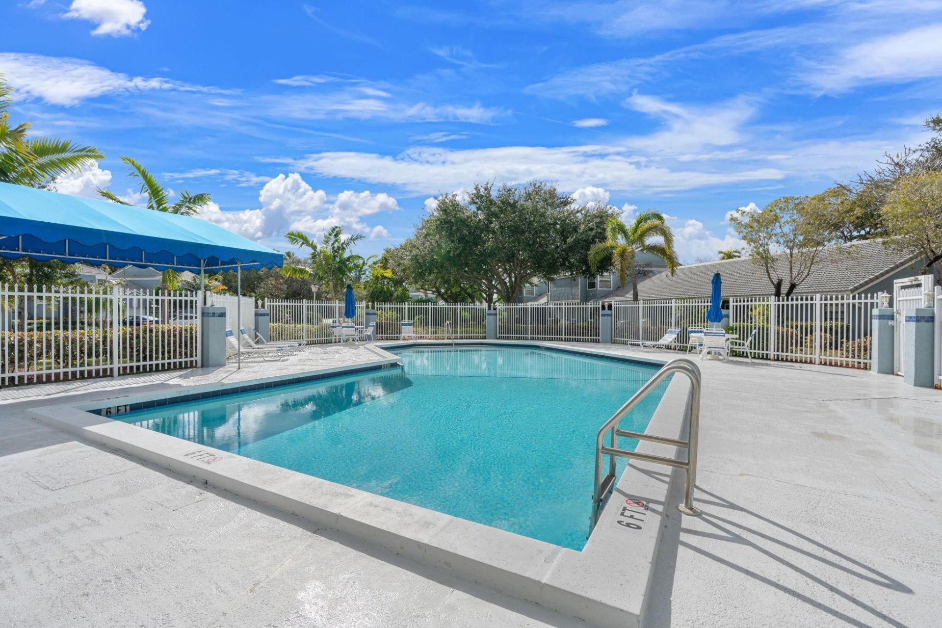 8371 Waterford Circle, Unit 8371, Tamarac, FL 33321 Photo