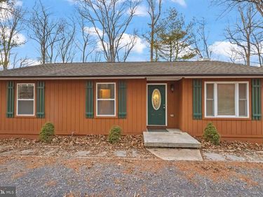 415 INCA ROAD, LINDEN, VA 22642