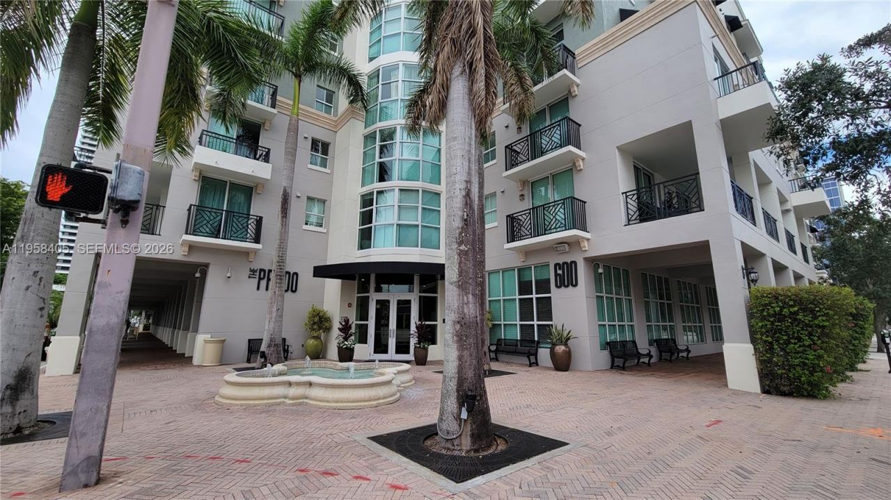 600 S Dixie Hwy, Unit 359, West Palm Beach, FL 33401 Photo
