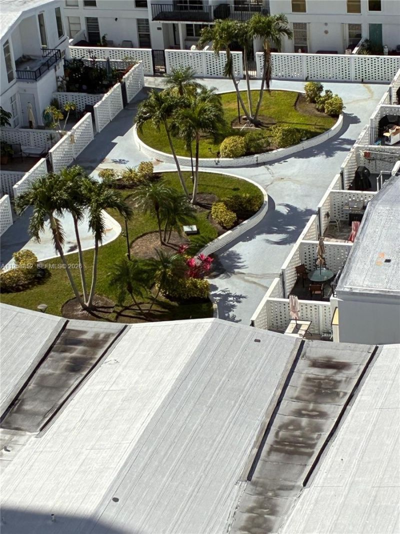 2780 NE 183rd St, Unit 1606, Aventura, FL 33160 Photo