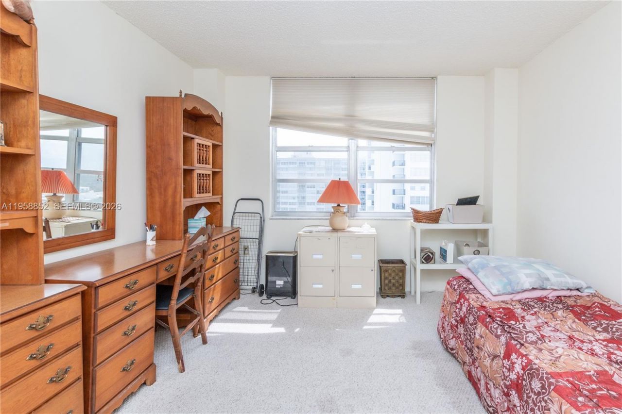 2780 NE 183rd St, Unit 1606, Aventura, FL 33160 Photo