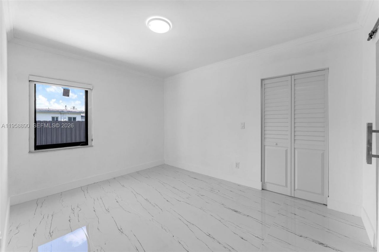 20000 Eagle Nest Rd, Unit 1, Cutler Bay, FL 33189 Photo