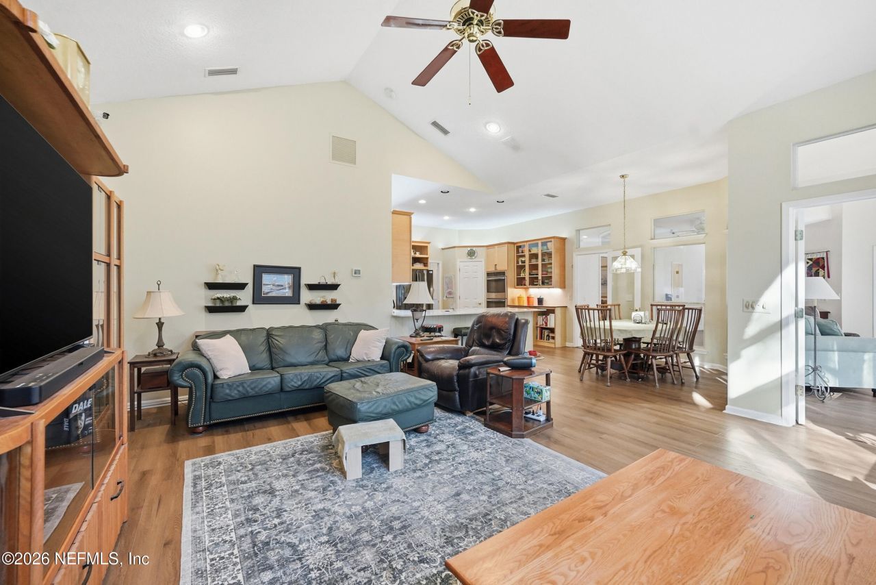 8619 Pebble Creek Lane, Jacksonville, FL 32256 Photo