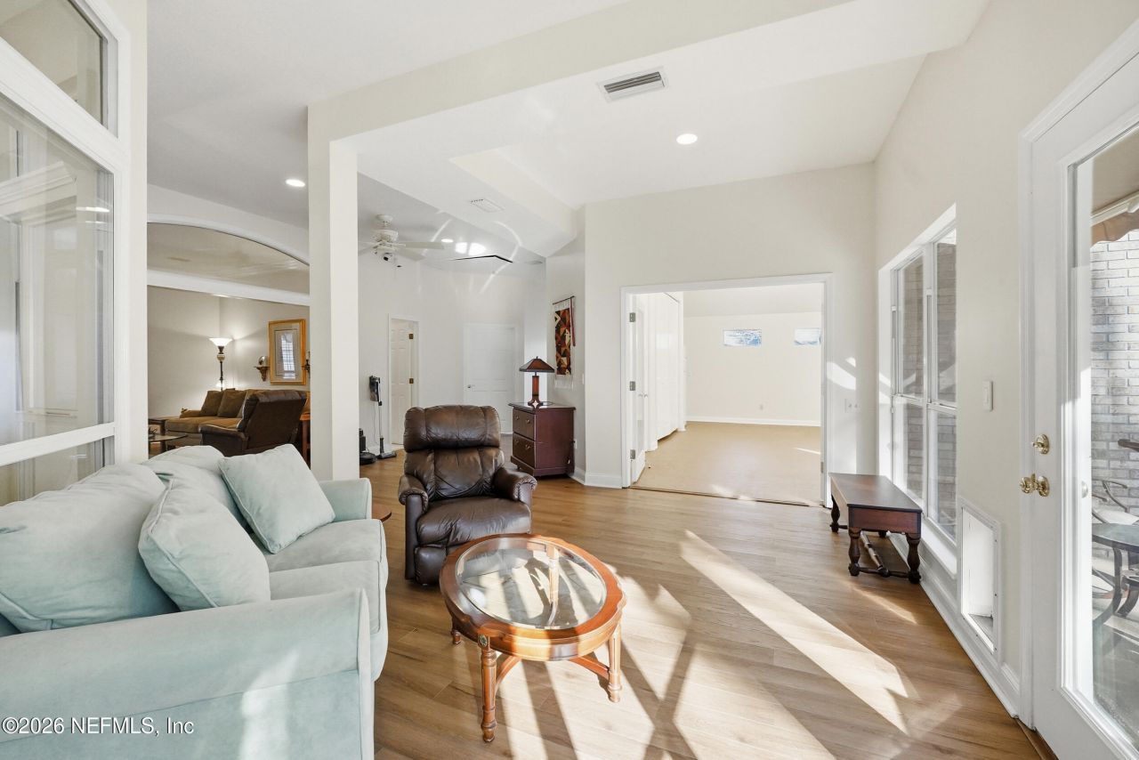 8619 Pebble Creek Lane, Jacksonville, FL 32256 Photo