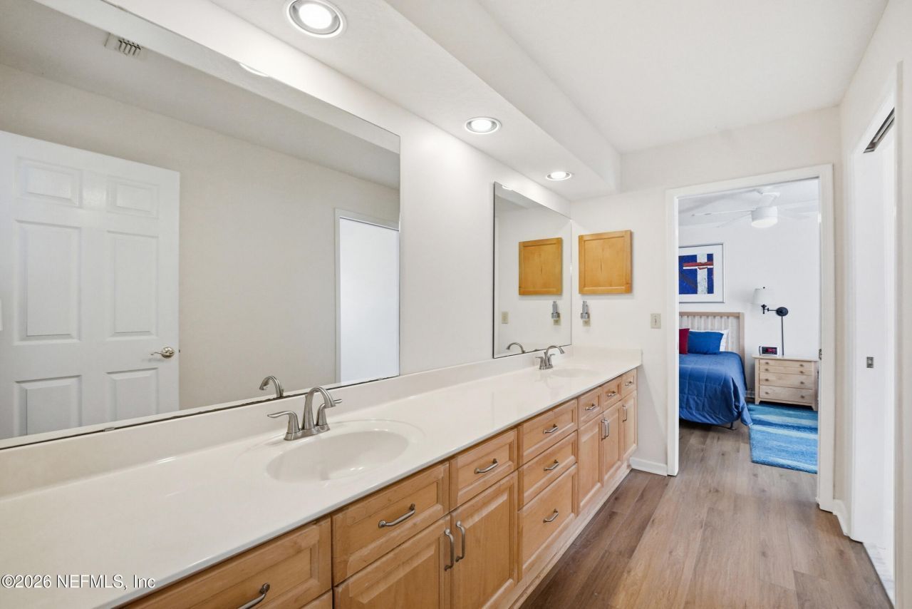 8619 Pebble Creek Lane, Jacksonville, FL 32256 Photo